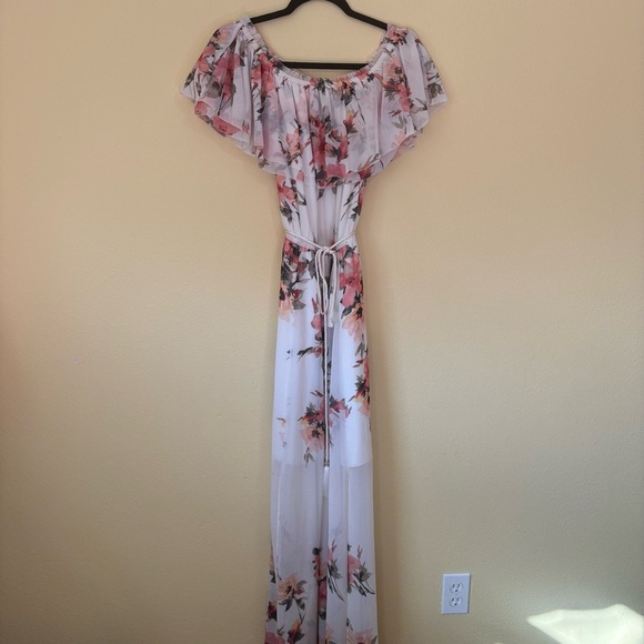Floral Off-Shoulder Maxi Dress - Picture 1 of 4